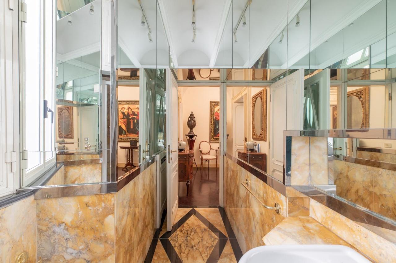 Apartament Iflat Spanish Steps Luxury And Historical Apt Rzym Zewnętrze zdjęcie